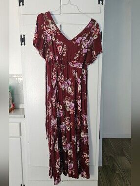 Torrid Burgundy Floral V-Neck Maxi Dress tlc